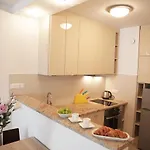 Апартаменты Premium Key-apartaments Srodmiescie